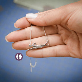 Collar de natación de plata